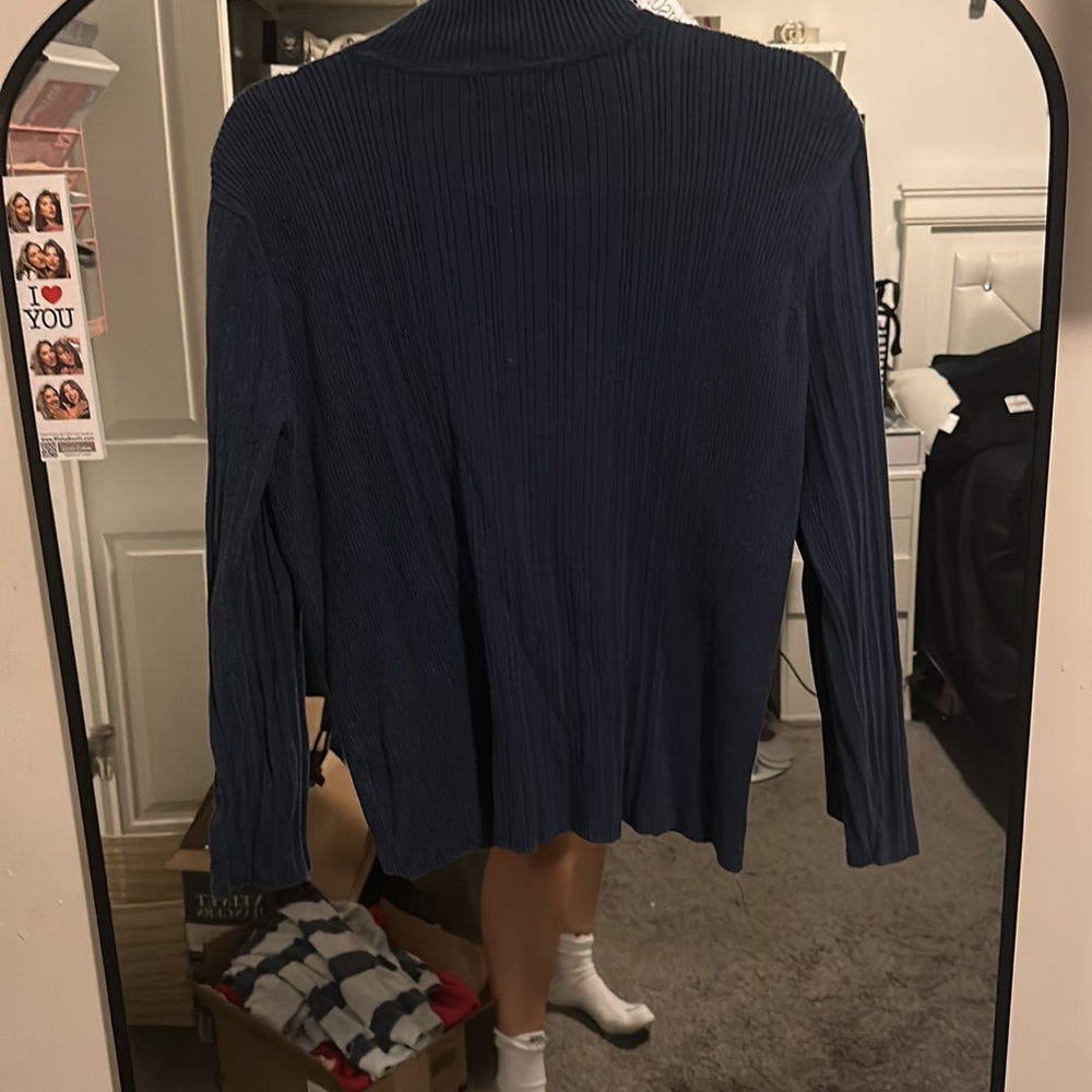 Blue sweater - Picture 3 of 3